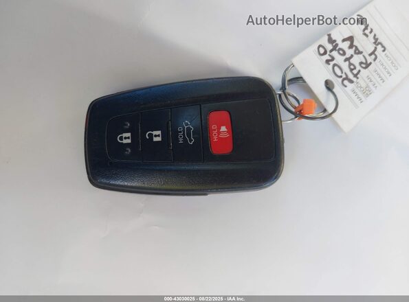 2T3P1RFV0LW105530 2020 TOYOTA LE White Dashboard view