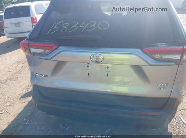 2T3P1RFV3MC161738 2021 TOYOTA LE Silver 