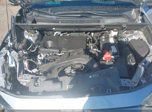 2T3P1RFV3MC161738 2021 TOYOTA LE Silver Widok z tyłu