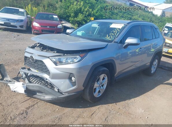 2T3P1RFV3MC161738 2021 TOYOTA LE Silver Przód lewy