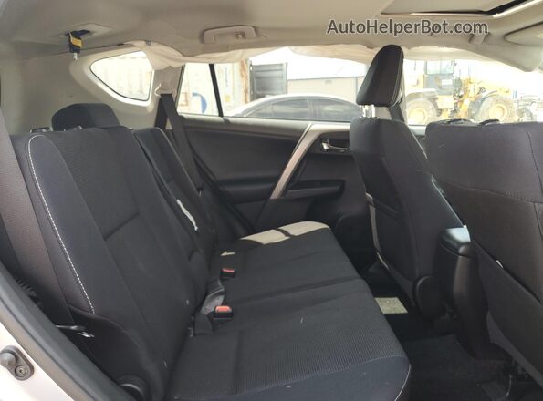 2T3WFREV6JW407299 2018 TOYOTA RAV4 Silver 