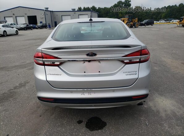 3FA6P0RU4JR128504 2018 FORD FUSION Silver 