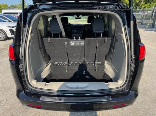 2C4RC1DG7LR163251 2020 CHRYSLER OTHER Black Vista interior delantera