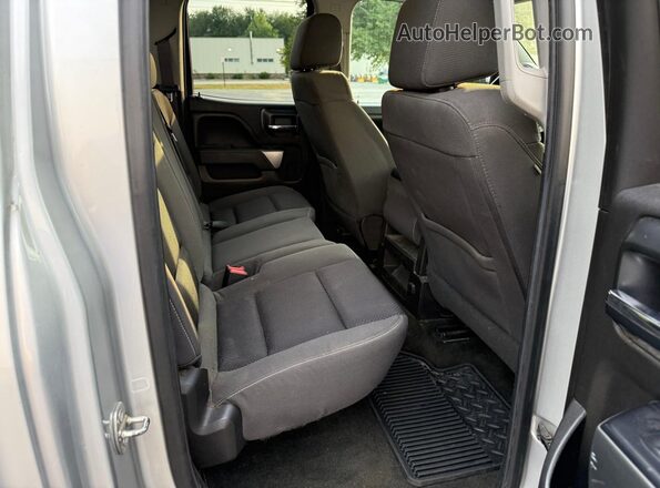 1GCVKREC3GZ104172 2016 CHEVROLET ALL MODELS Silver 