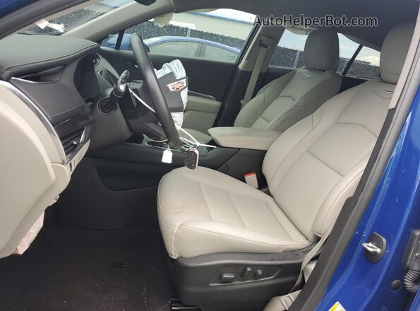 1GYAZAR45PF107584 2023 CADILLAC XT4 Blue 