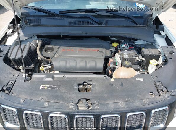 3C4NJCBB4LT229811 2020 JEEP COMPASS White უკანა ხედი