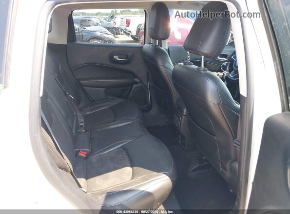 3C4NJCBB4LT229811 2020 JEEP COMPASS White VIN კოდის სტიკერის ხედი