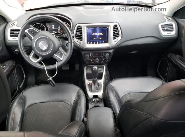 3C4NJCBBXJT266553 2018 JEEP COMPASS Red 