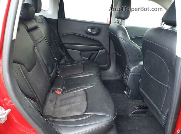 3C4NJCBBXJT266553 2018 JEEP COMPASS Red 