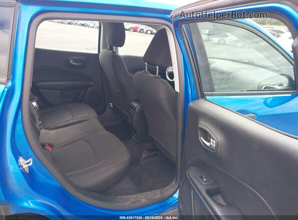 3C4NJDABXHT646171 2017 JEEP NEW COMPASS Blue 