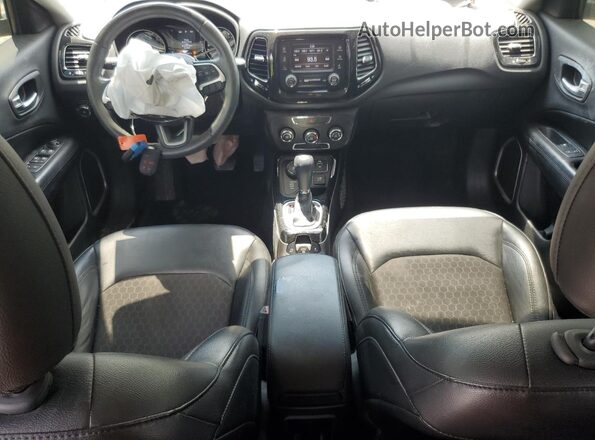 3C4NJDBB5JT394947 2018 JEEP COMPASS Black 