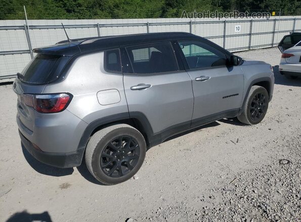 3C4NJDBB5NT228661 2022 JEEP COMPASS Silver Tył prawy