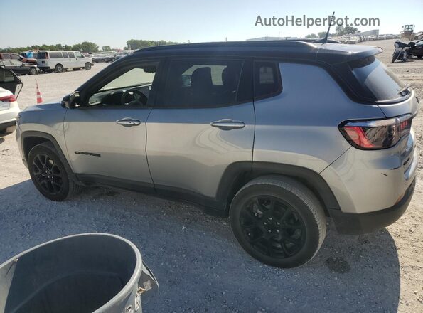 3C4NJDBB5NT228661 2022 JEEP COMPASS Silver Tył lewy