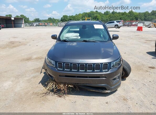3C4NJDBB7LT100712 2020 JEEP COMPASS Gray Vista del salpicadero