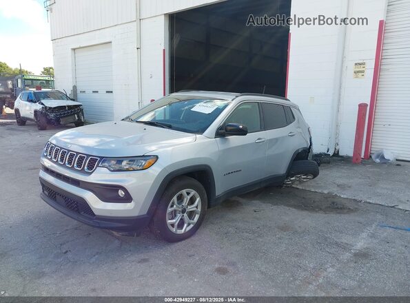 3C4NJDBNXST543798 2025 JEEP COMPASS Silver Front left