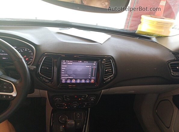 3C4NJDCB5MT521781 2021 JEEP COMPASS  