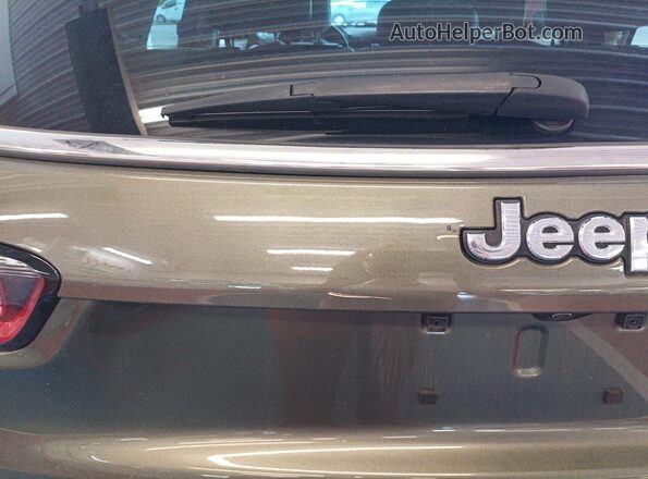 3C4NJDCB5MT521781 2021 JEEP COMPASS  