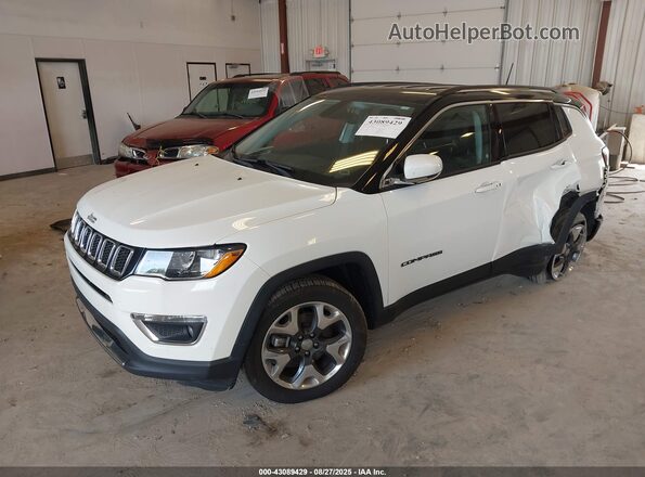 3C4NJDCB6KT806308 2019 JEEP COMPASS White Առջևի ձախ երեք քառորդ տեսարան