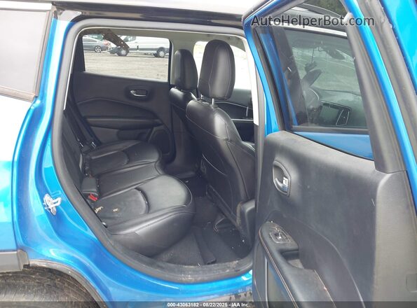 3C4NJDCB7LT208827 2020 JEEP COMPASS Blue VIN sticker view