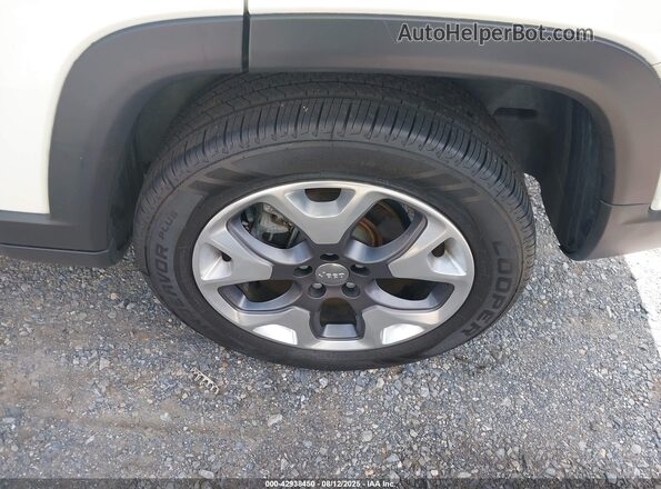 3C4NJDCBXMT572385 2021 JEEP COMPASS White ხელსაწყოთა პანელის ხედი