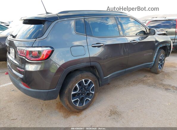 3C4NJDDB0LT111645 2020 JEEP COMPASS Red Trasero derecho