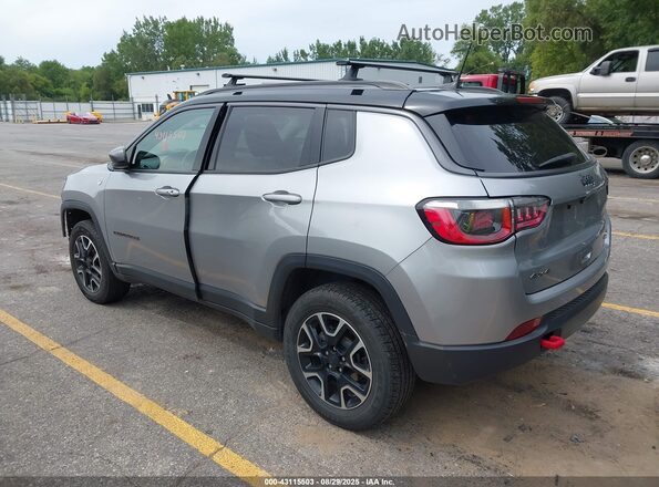 3C4NJDDB6LT155715 2020 JEEP COMPASS Серебряный Задняя левая четверть