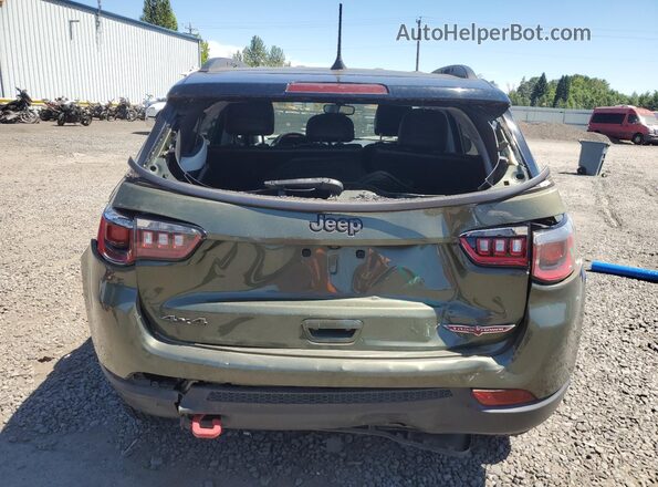 3C4NJDDB7JT376575 2018 JEEP COMPASS Green 