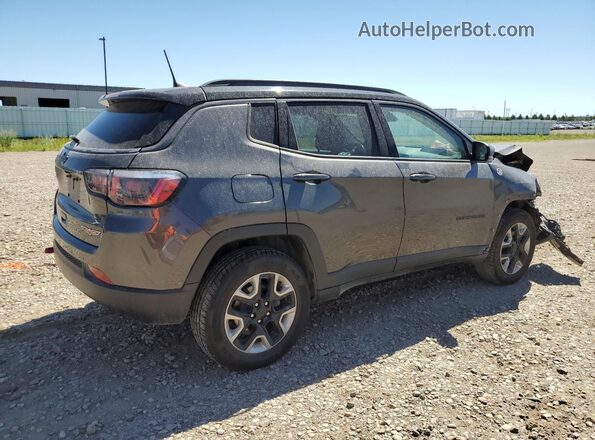 3C4NJDDB9JT403923 2018 JEEP COMPASS Gray 