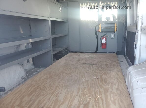 3C6LRVBG2PE517688 2023 RAM PROMASTER 1500  Vista tres cuartos delantera izquierda