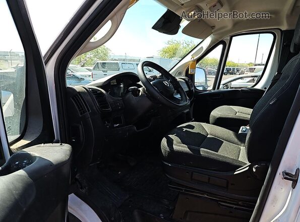 3C6LRVBG4PE517692 2023 RAM PROMASTER 1500  Widok komory silnika
