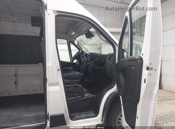 3C6LRVDG2RE114990 2024 RAM PROMASTER 2500 White წინა სალონის ხედი