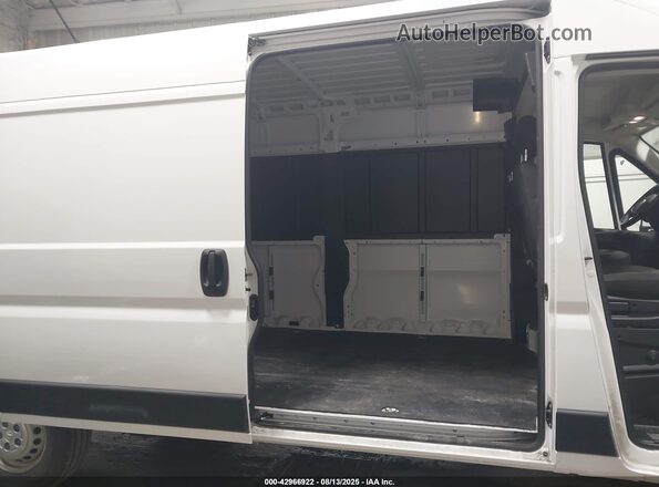 3C6LRVDG2RE114990 2024 RAM PROMASTER 2500 White VIN კოდის სტიკერის ხედი