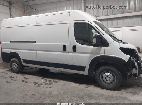 3C6LRVDG2RE114990 2024 RAM PROMASTER 2500 White სალონის 360-გრადუსიანი ხედი