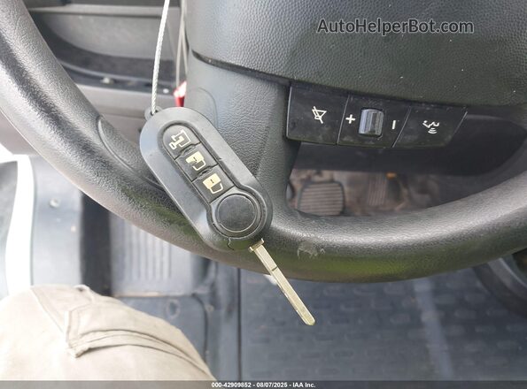3C6TRVDG4LE122662 2020 RAM PROMASTER 2500 White Dashboard view