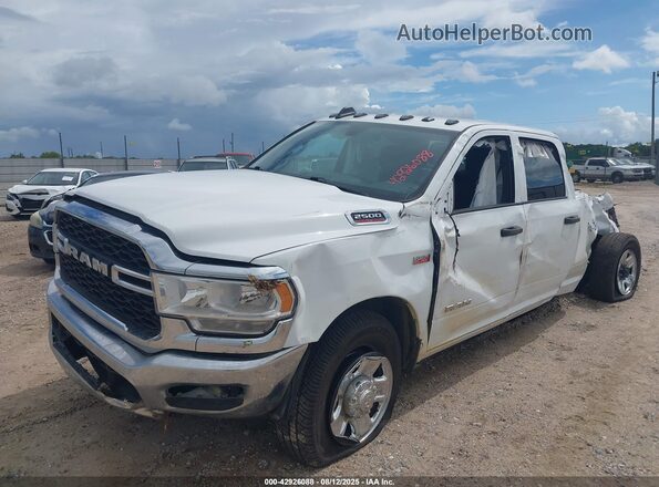 3C6UR4HJ9MG541665 2021 RAM 2500 White 