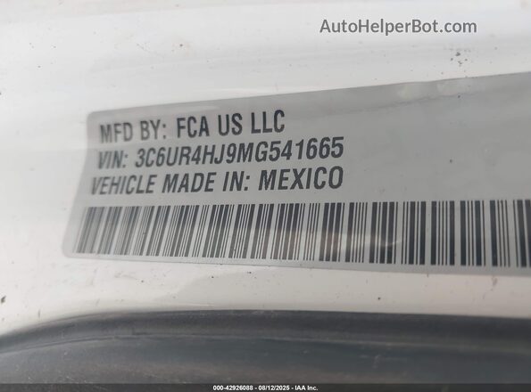 3C6UR4HJ9MG541665 2021 RAM 2500 White 