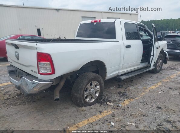3C6UR5DL2NG340477 2022 RAM 2500 White Задня права чверть