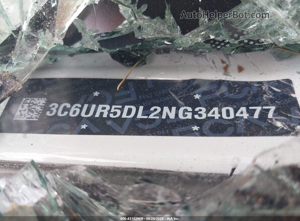 3C6UR5DL2NG340477 2022 RAM 2500 White Вид підкапотного простору
