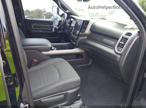 3C6UR5DL5LG205877 2020 RAM 2500 Black Սալոնի դիմացի տեսք