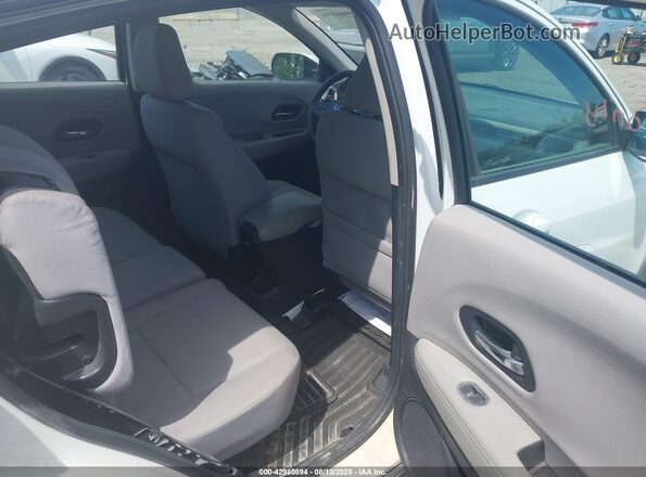 3CZRU5H30JM720611 2018 HONDA HR-V White 