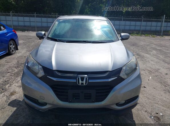 3CZRU6H53JM709965 2018 HONDA HR-V Silver 