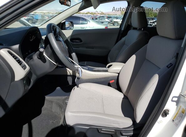 3CZRU6H56JM729370 2018 HONDA HR-V White 
