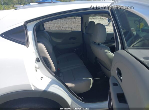 3CZRU6H74JM722354 2018 HONDA HR-V White 