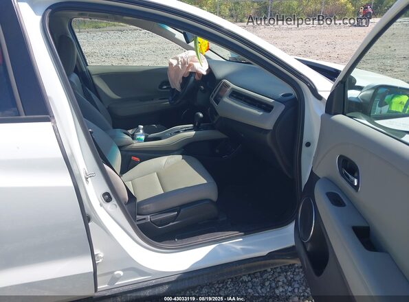 3CZRU6H74JM722354 2018 HONDA HR-V White 