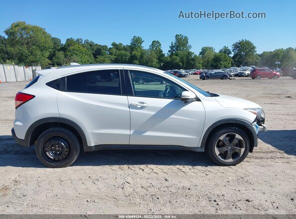 3CZRU6H76JM723201 2018 HONDA HR-V Белый 