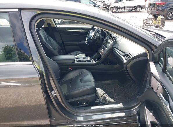3FA6P0D97LR116854 2020 FORD FUSION Gray Widok wnętrza z przodu