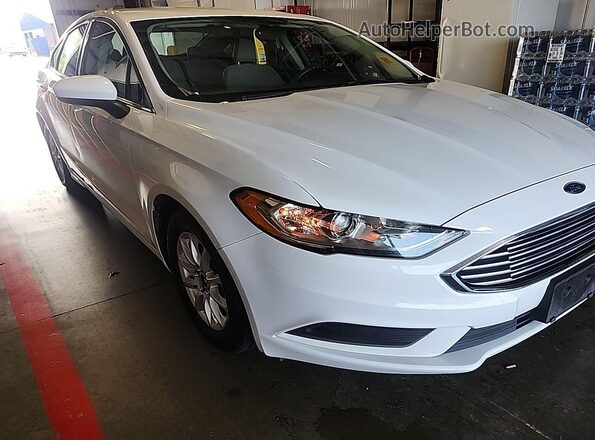 3FA6P0G71JR103976 2018 FORD FUSION  Вид панелі приладів
