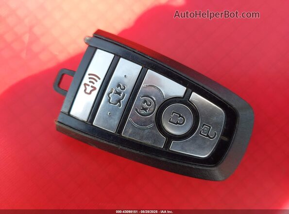 3FA6P0K95LR265718 2020 FORD FUSION White Dashboard view