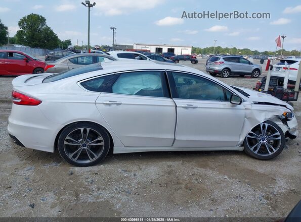 3FA6P0K95LR265718 2020 FORD FUSION White Rear interior view