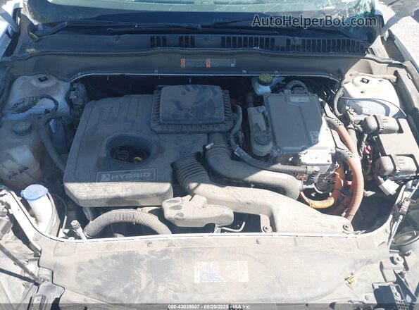 3FA6P0LU5JR249065 2018 FORD FUSION White Widok z tyłu